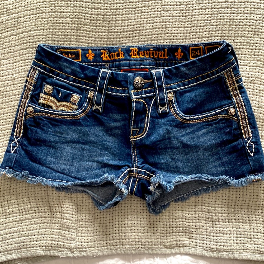 Rock Revival “Sukie” shorts